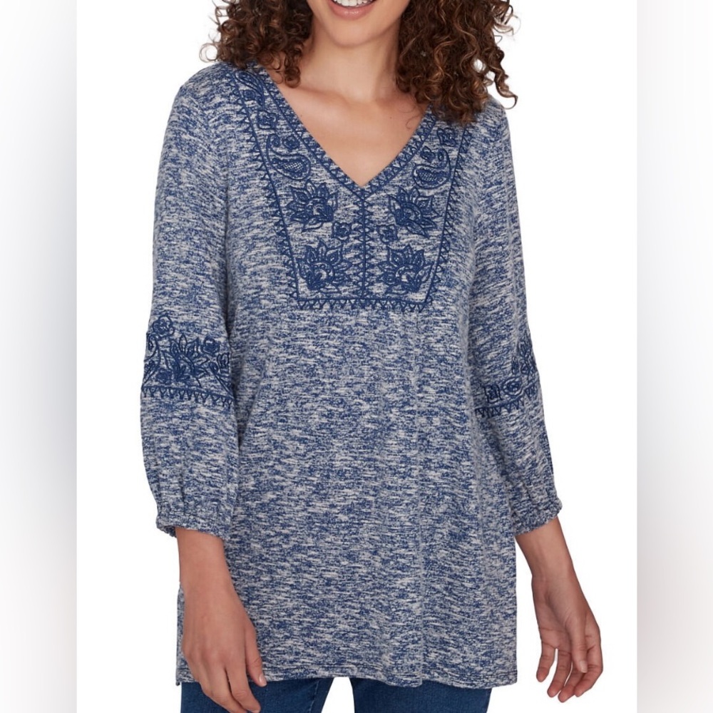 Ruby Rd Long Sleeve Blue V-neck Embroidered Lightweight Soft NWT Sweater 1X Plus